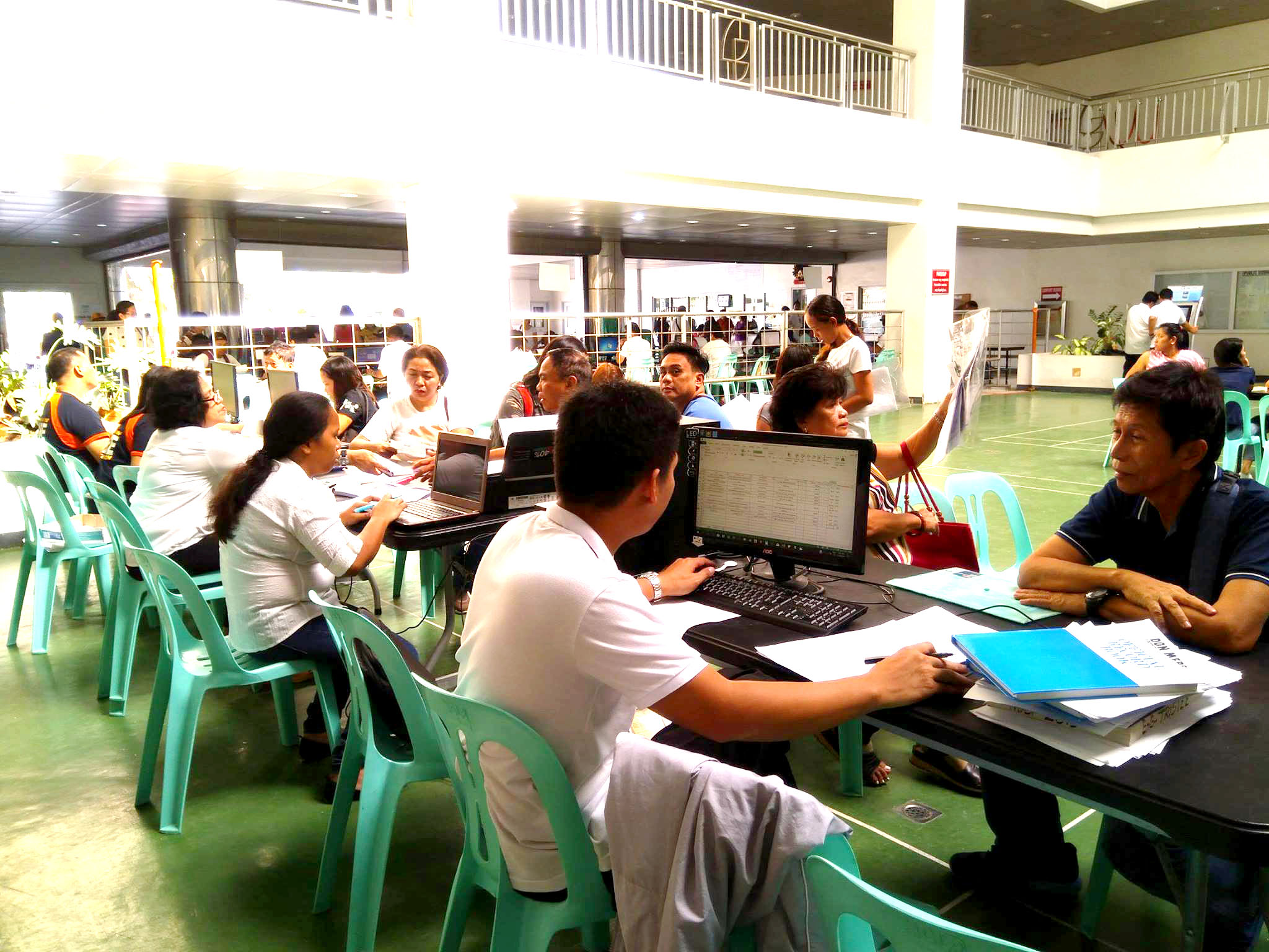 LB holds BOSS 2018 for processing, renewal of business licenses Los