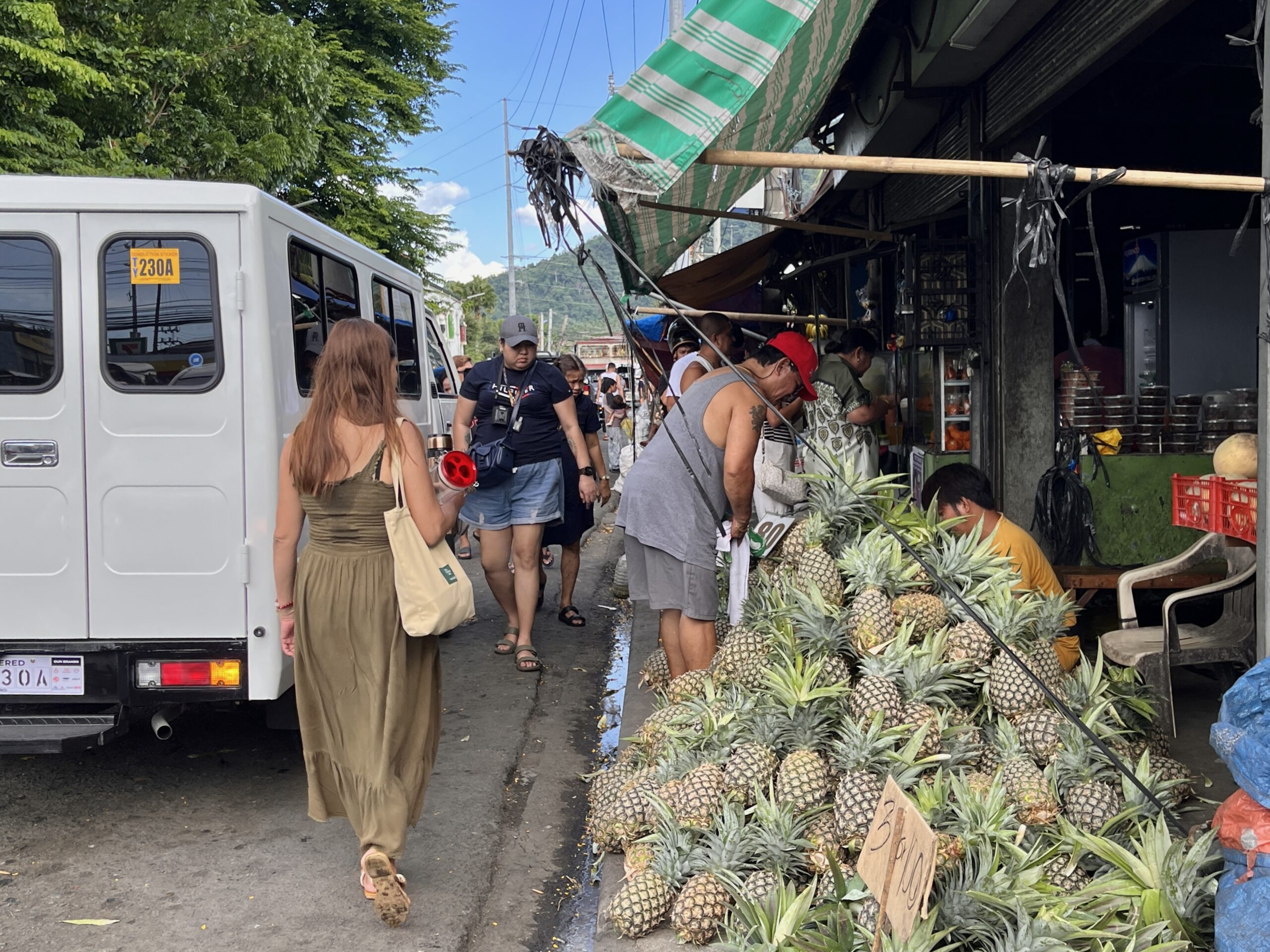 Calauan Pinya Festival, muling ipinagdiwang ang kasaganaan at kultura ...